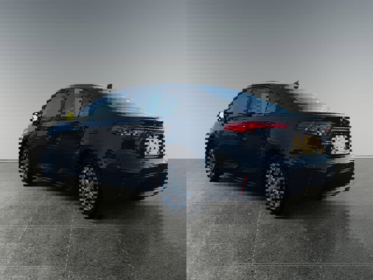 Used 2024 Toyota Corolla LE image 3
