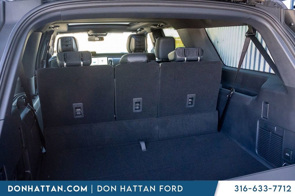 New 2026 Ford Expedition Max Platinum w/ Stealth Appearance Package AWD/4WD image 31