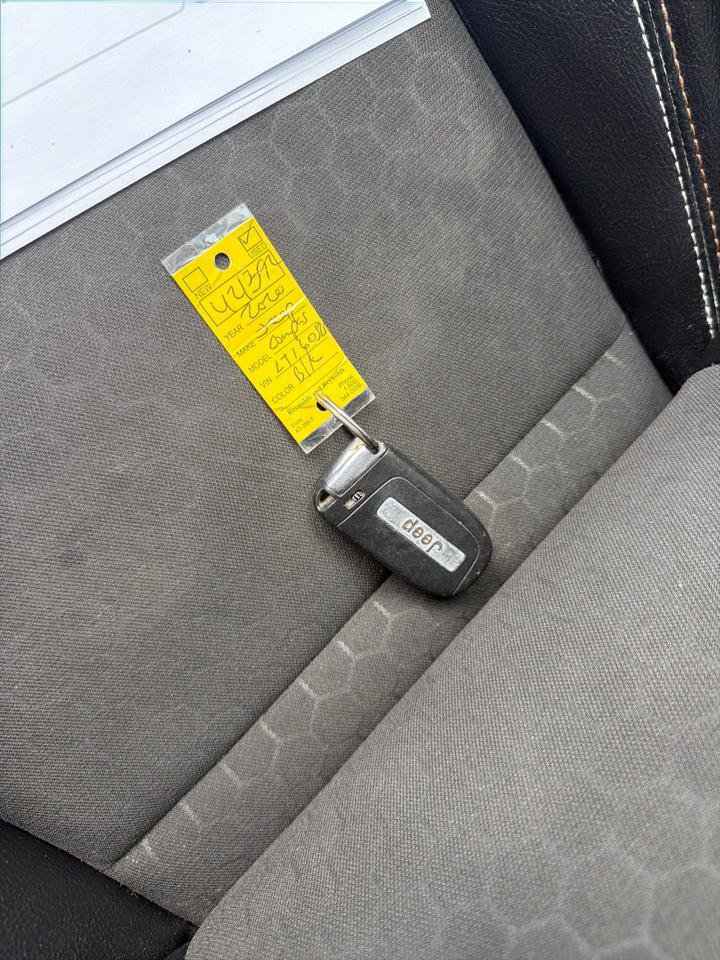 Used 2020 Jeep Compass Latitude w/ Cold Weather Group image 29