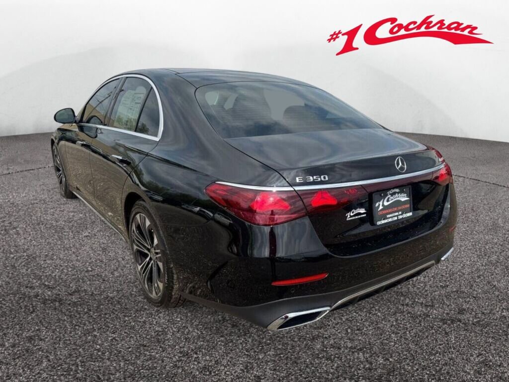 Used 2024 Mercedes-Benz E 350 4MATIC Sedan image 6