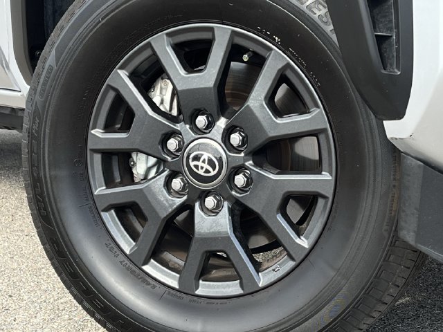 Used 2025 Toyota 4Runner SR5 RWD image 27