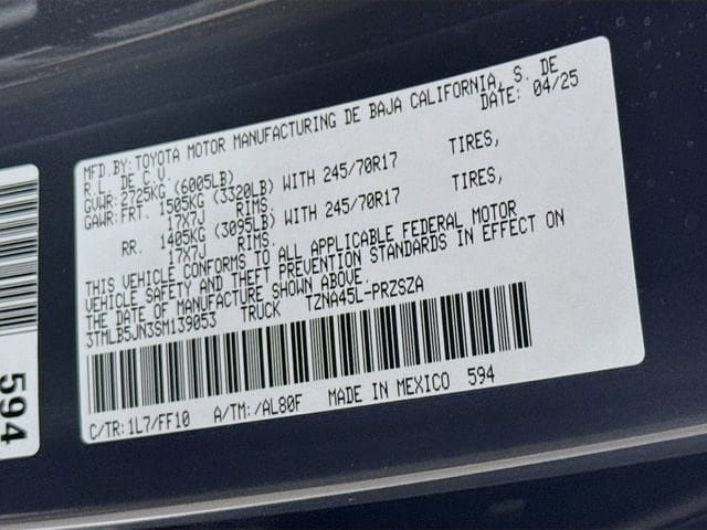 Certified 2025 Toyota Tacoma SR5 AWD/4WD image 29