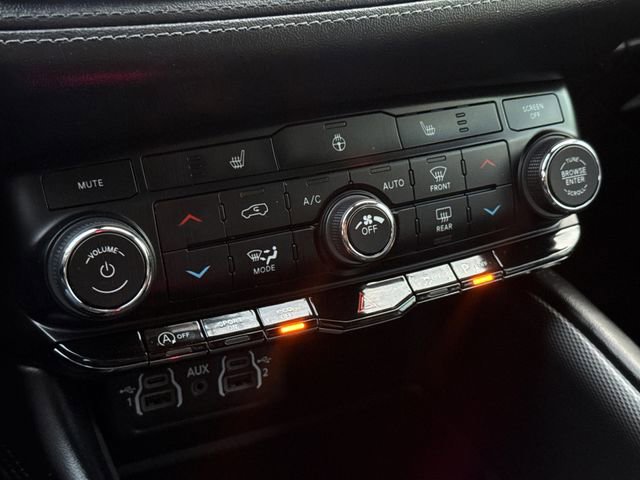 Used 2022 Dodge Durango GT image 25