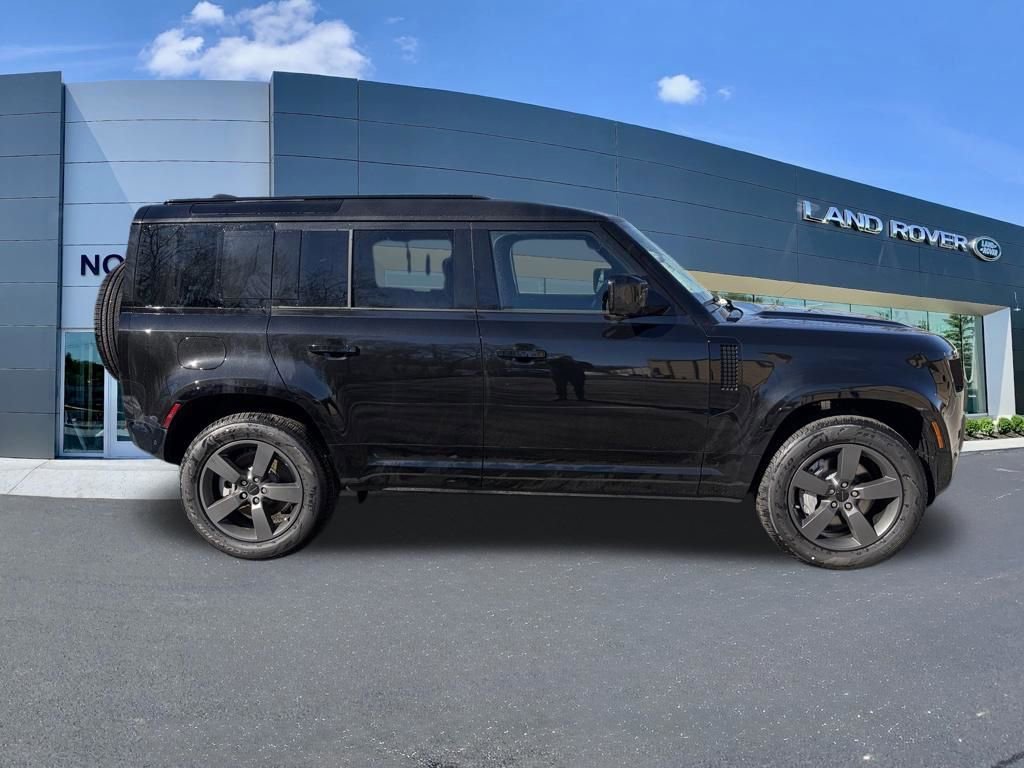 New 2026 Land Rover Defender 110 X-Dynamic SE image 4