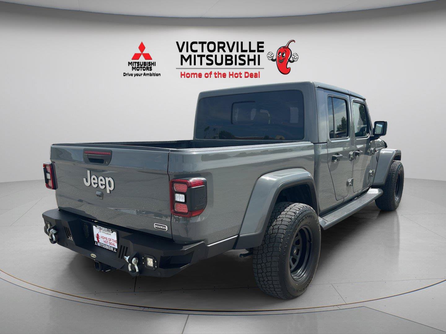 Used 2021 Jeep Gladiator Overland AWD/4WD image 8