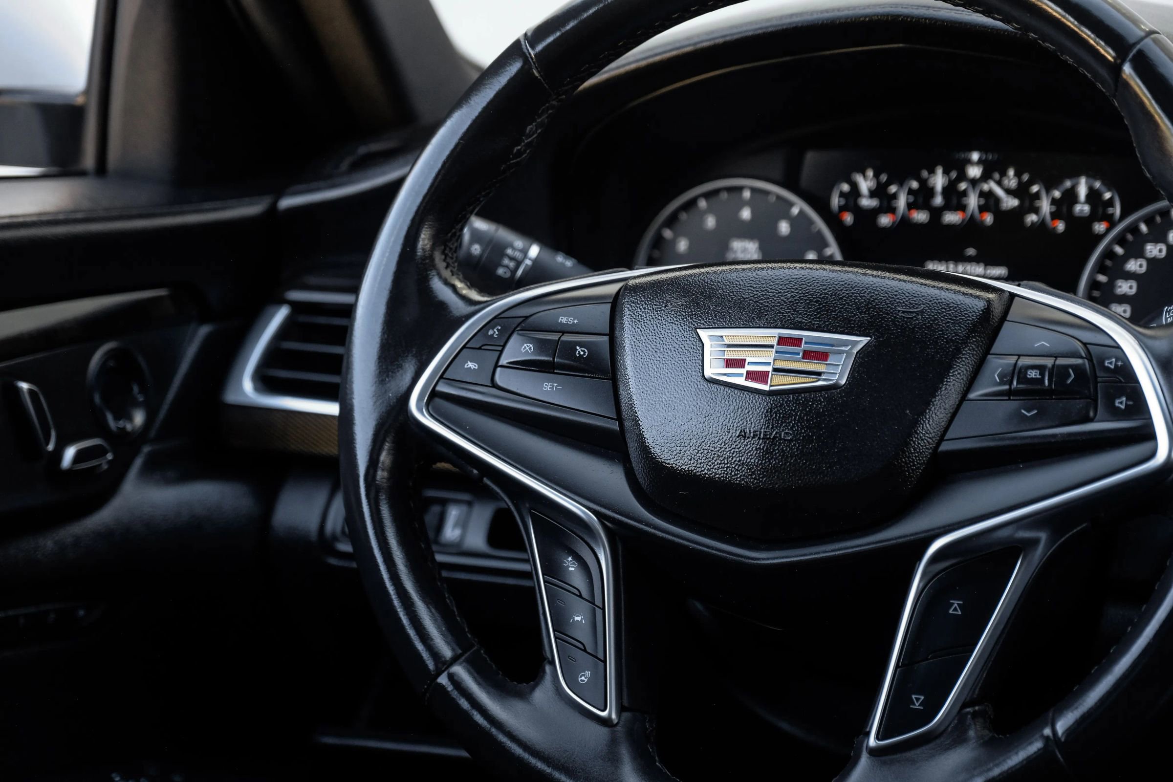 Used 2018 Cadillac CT6 Luxury AWD/4WD image 24
