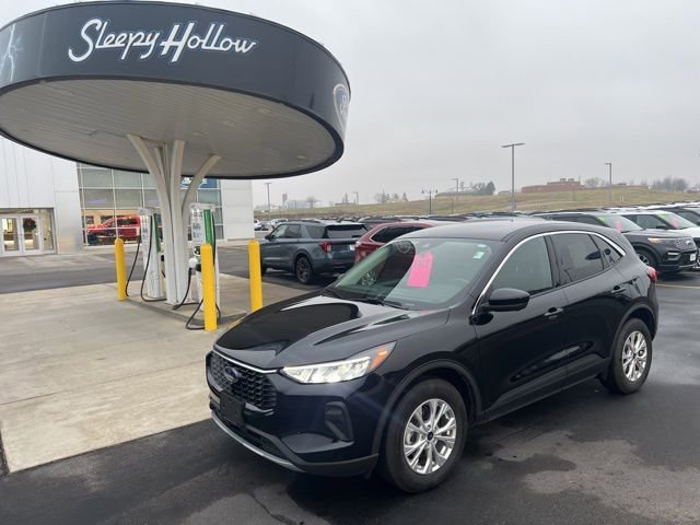 Used 2023 Ford Escape Active w/ Tech Pack #2