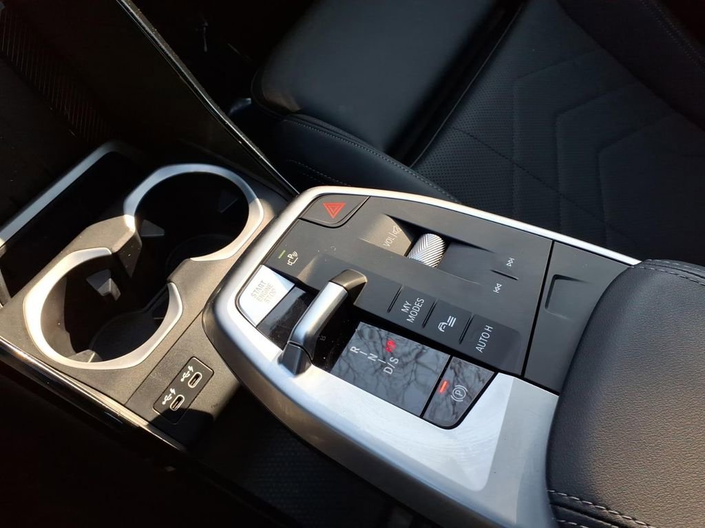 Used 2024 BMW X1 M35i w/ Premium Package image 14