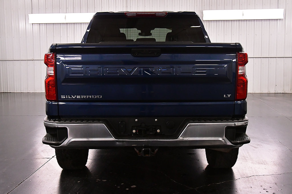 Used 2023 Chevrolet Silverado 1500 LT AWD/4WD image 7