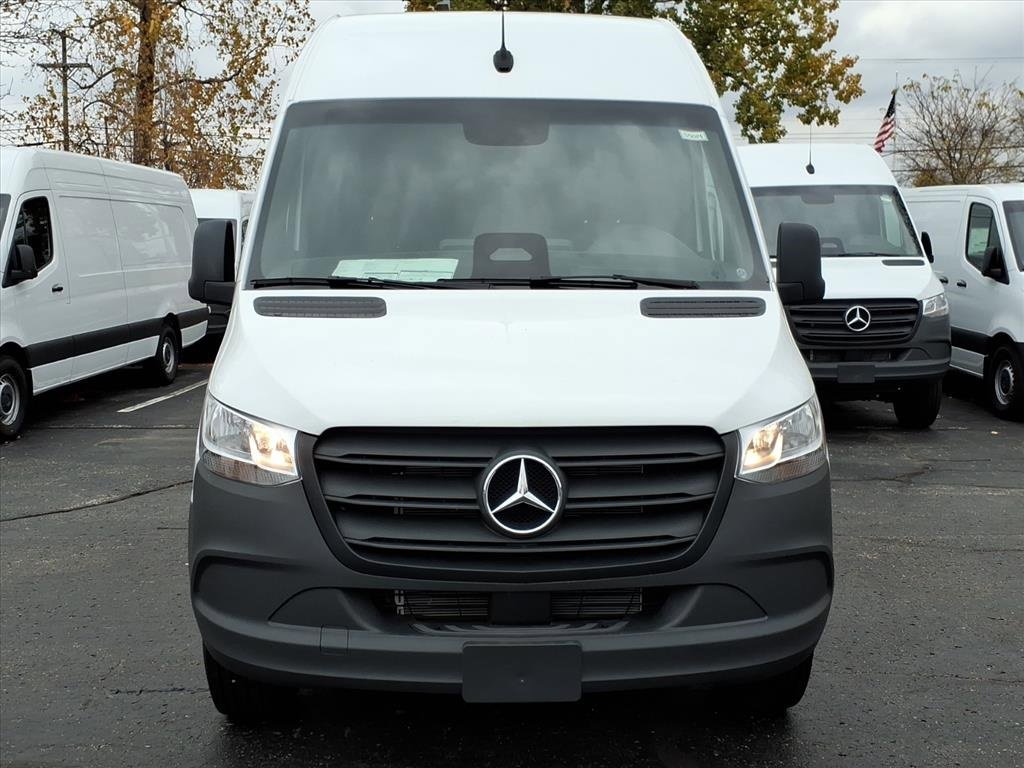 New 2025 Mercedes-Benz Sprinter 2500 image 8