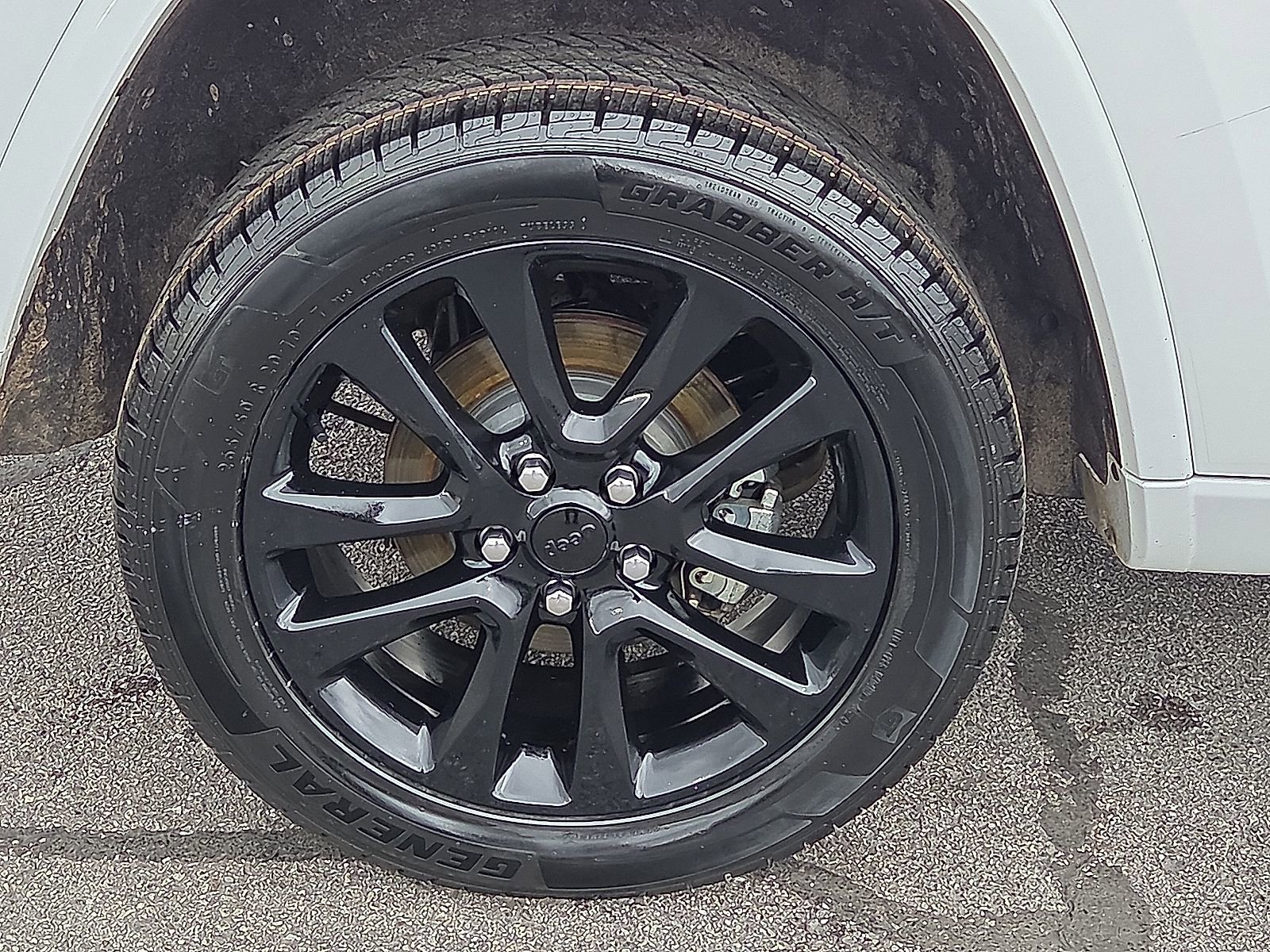 Used 2020 Jeep Grand Cherokee Altitude image 7