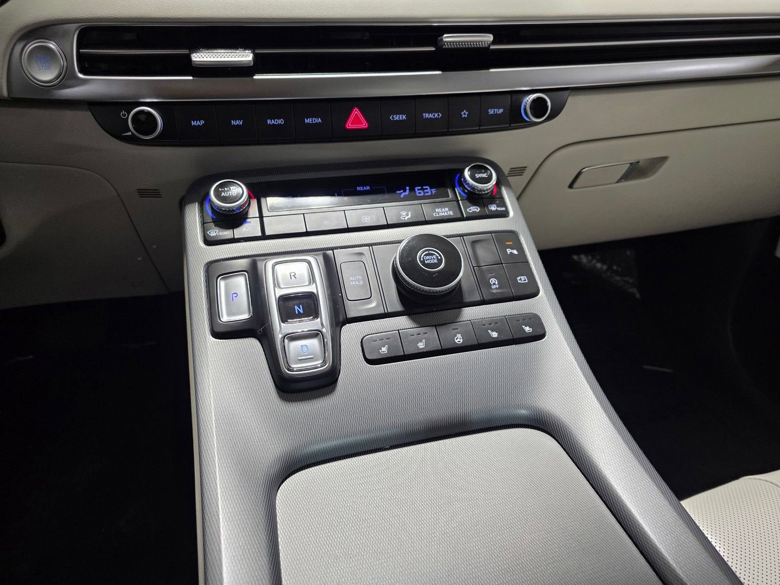 Used 2023 Hyundai Palisade Limited FWD image 30
