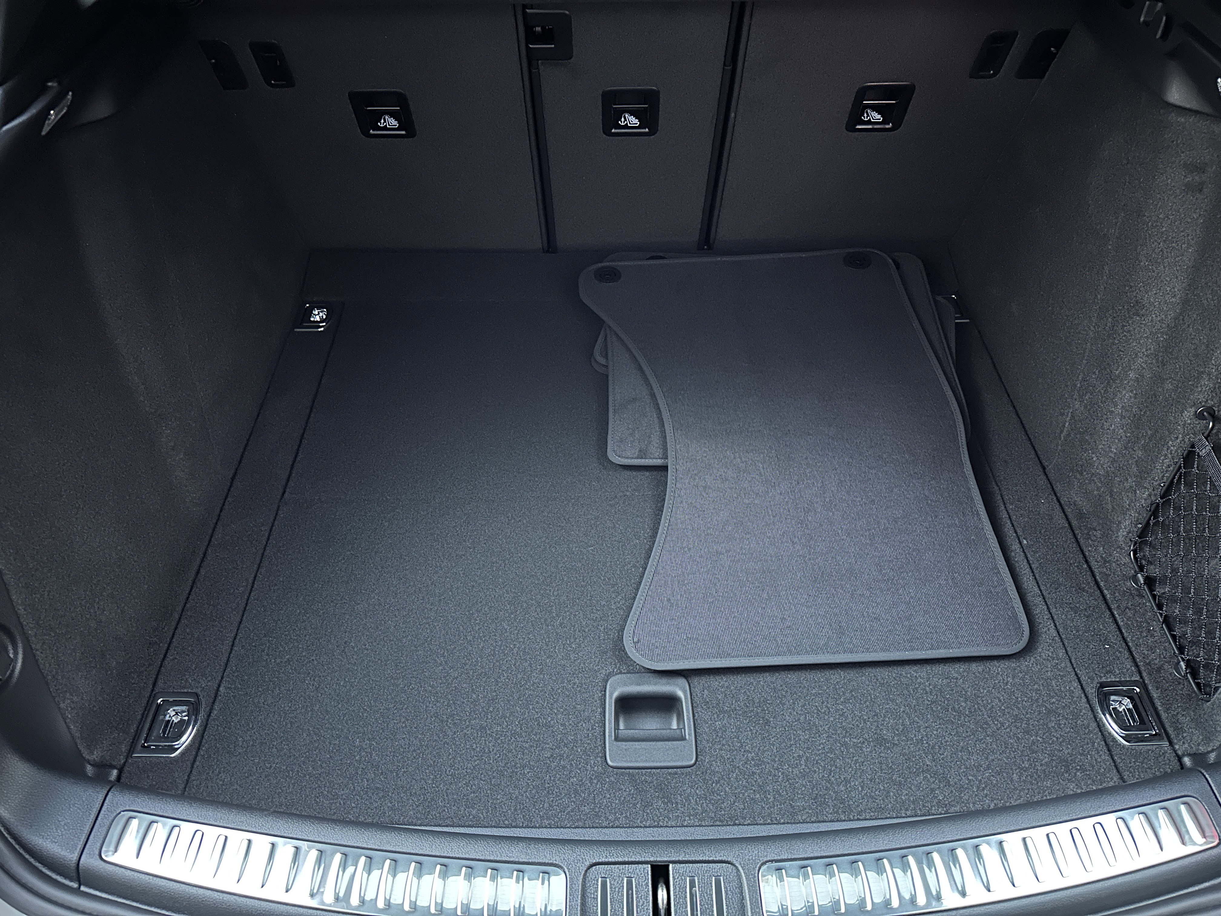 New 2026 Porsche Macan AWD/4WD image 32