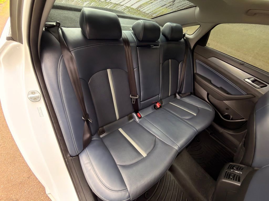 Used 2017 Hyundai Sonata Limited w/ Ultimate Package 02 image 24