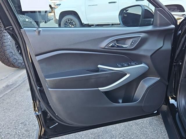 New 2026 Chevrolet Trax RS w/ Driver Confidence Package FWD image 20
