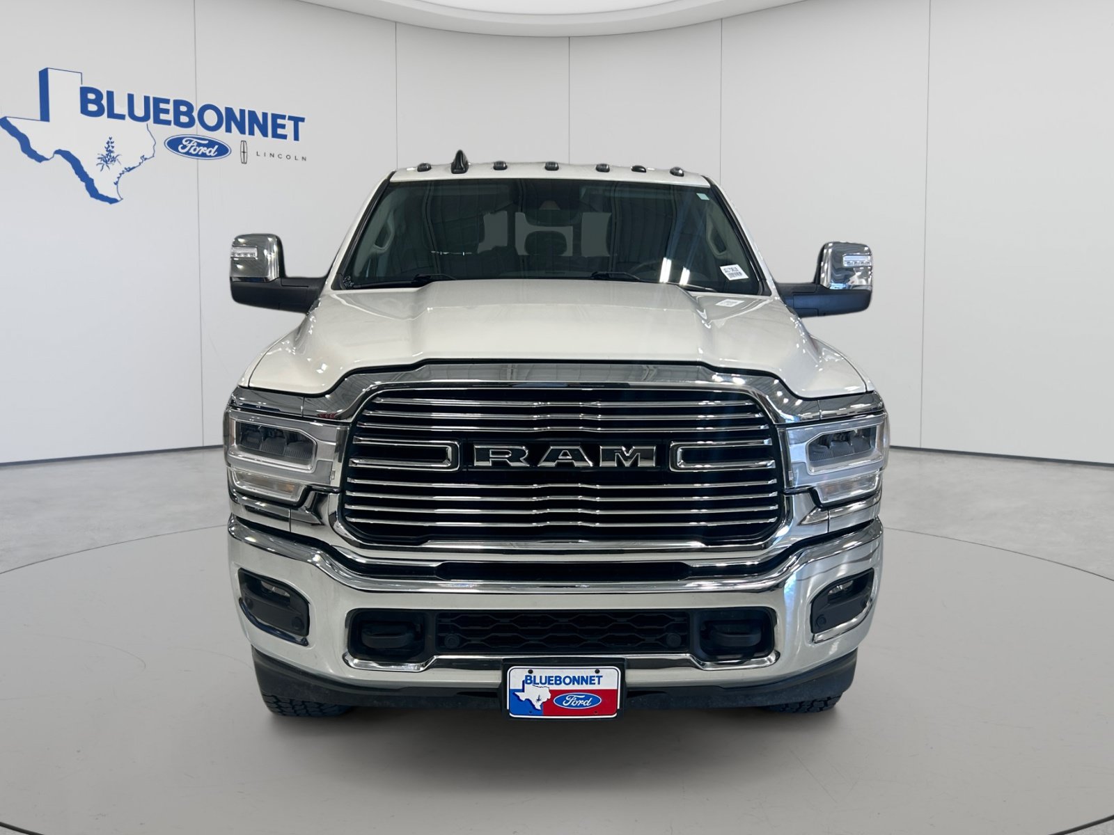 Used 2024 RAM 3500 Laramie w/ Safety Group AWD/4WD image 2