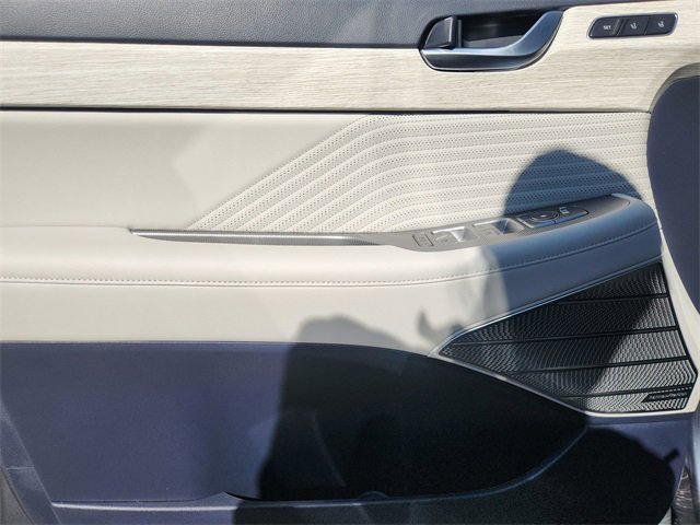 Used 2024 Hyundai Palisade Calligraphy image 23