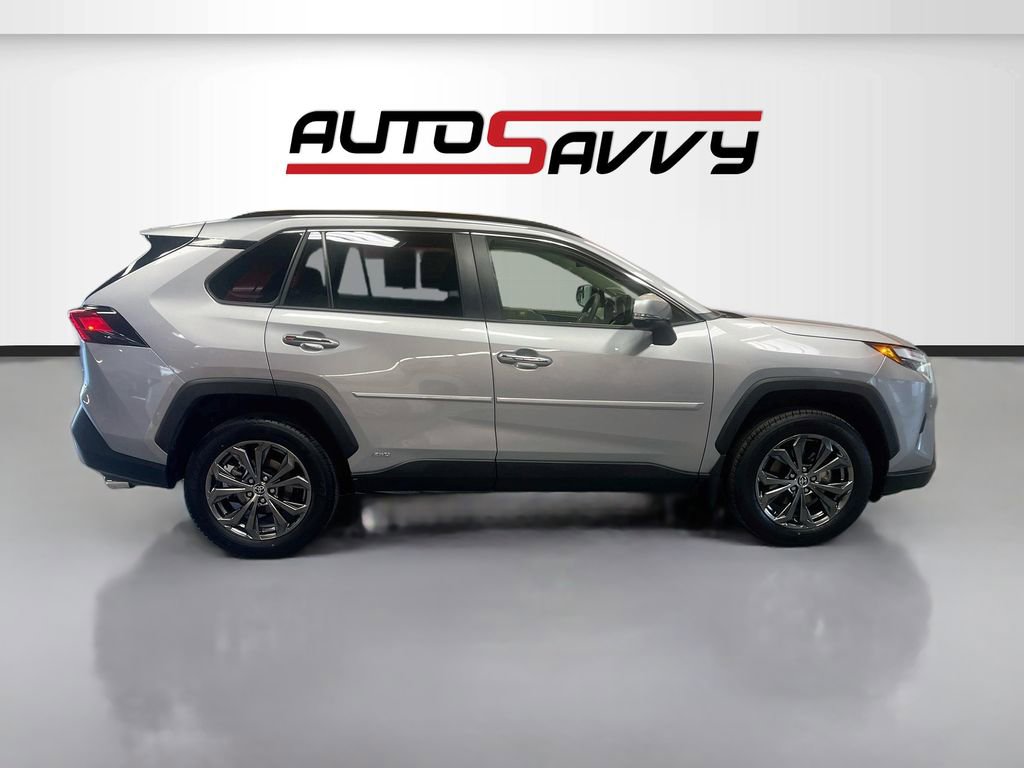 Used 2025 Toyota RAV4 Limited w/ Weather Package AWD/4WD image 8