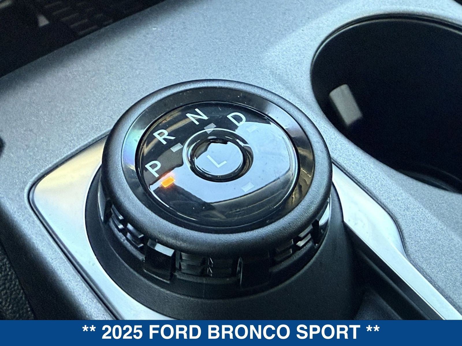 New 2025 Ford Bronco Sport Heritage w/ Convenience Package image 32