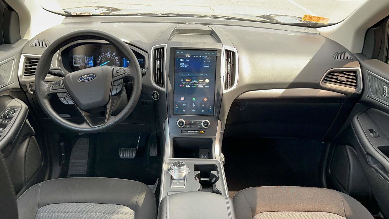 Used 2023 Ford Edge SE w/ Black Appearance Package AWD/4WD image 13