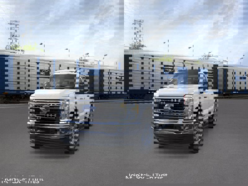 New 2026 Ford F250 XLT image 2