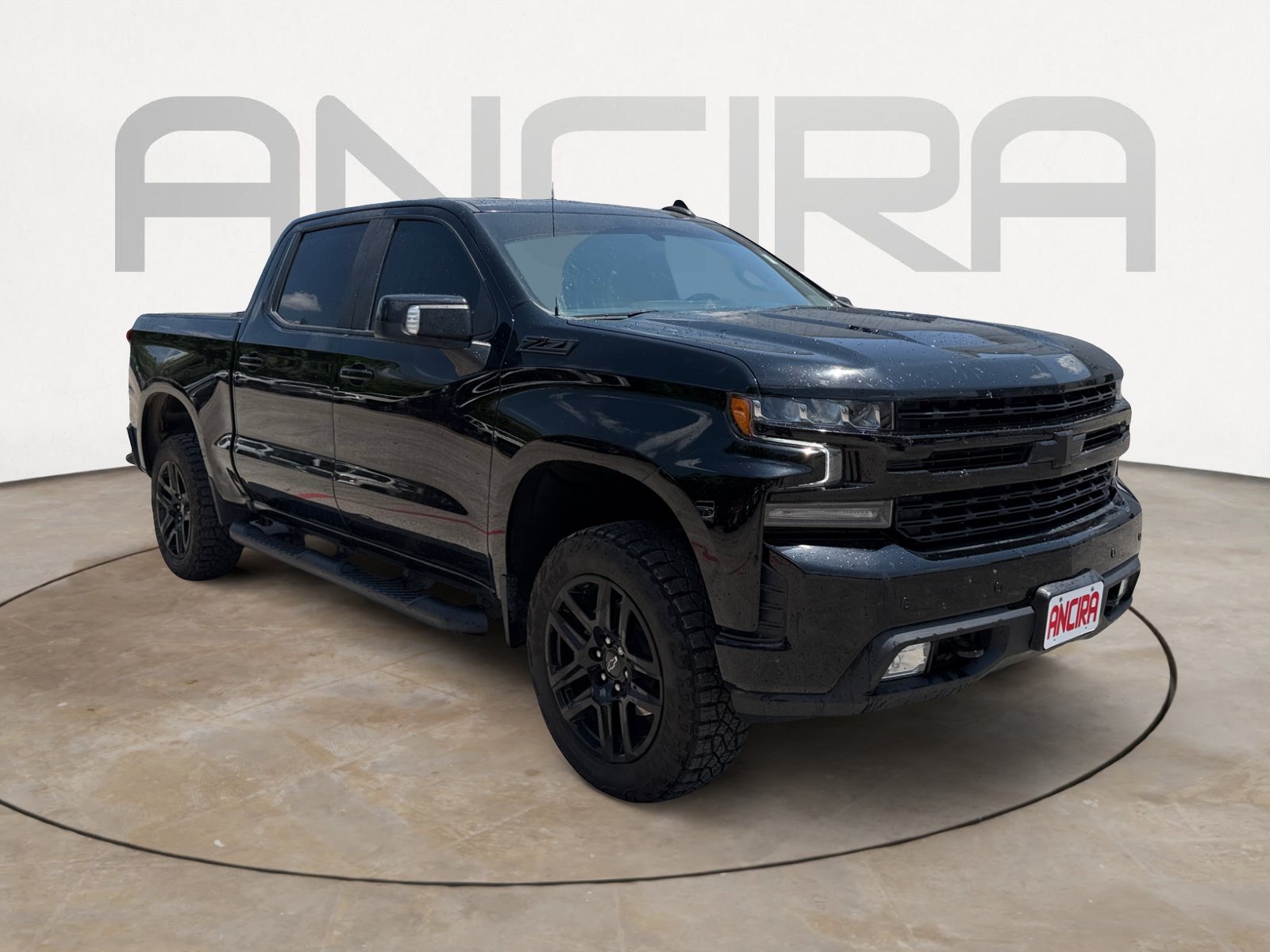 Used 2021 Chevrolet Silverado 1500 LT Trail Boss w/ Convenience Package II AWD/4WD image 3
