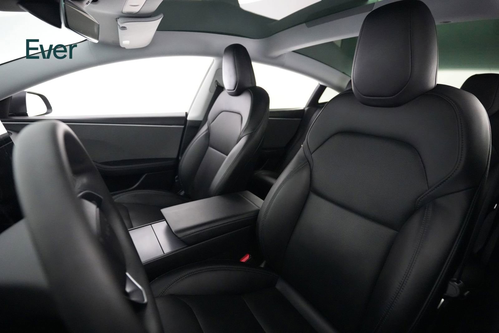 Used 2025 Tesla Model 3 Long Range RWD image 4