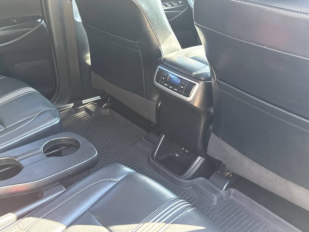 Used 2018 Toyota Highlander SE AWD/4WD image 23