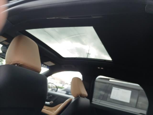 Used 2022 Lincoln Corsair Reserve w/ Equipment Group 201A image 19