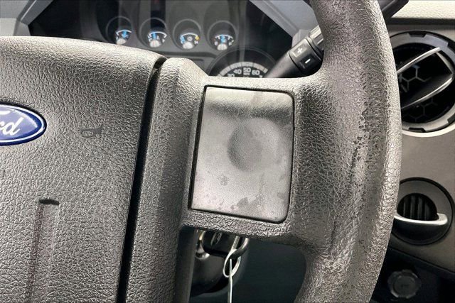 Used 2015 Ford F250 XL w/ XL Value Package image 19