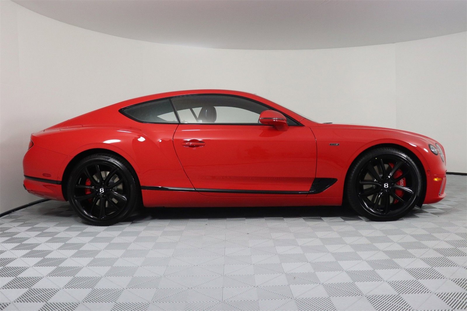 New 2024 Bentley Continental GT image 5