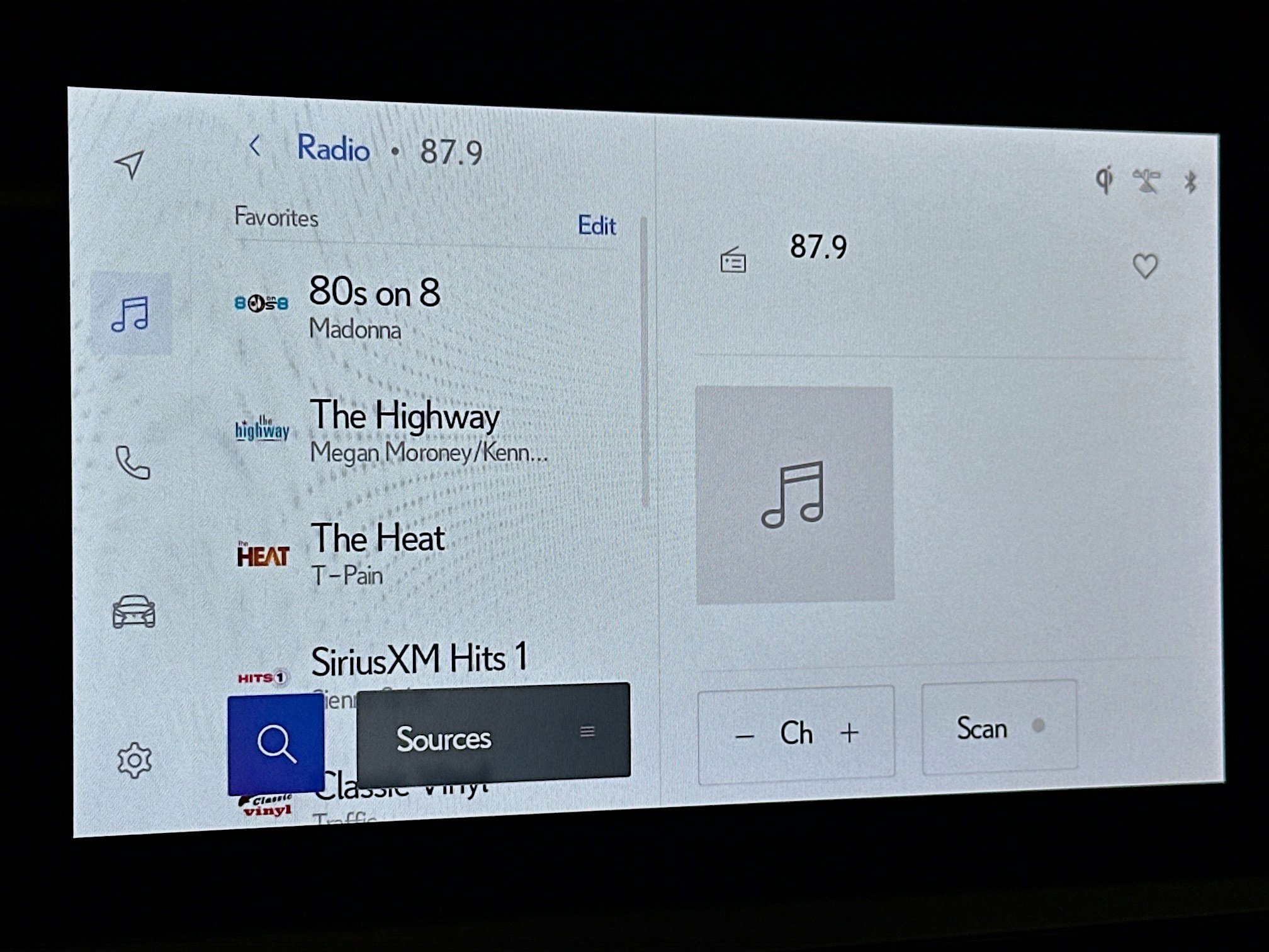 Used 2025 Lexus ES 350 w/ Premium Package image 21