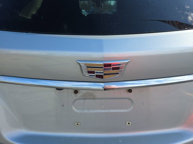 Used 2017 Cadillac XT5 Luxury w/ Driver Awareness Package image 22