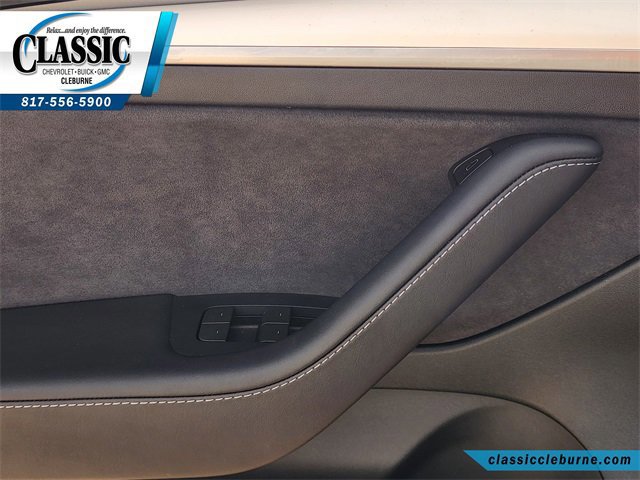 Used 2023 Tesla Model 3 Standard Range image 21