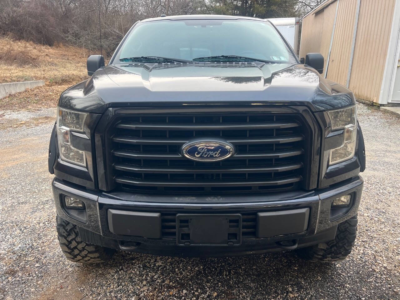 Used 2017 Ford F150 XLT w/ Equipment Group 302A Luxury image 2