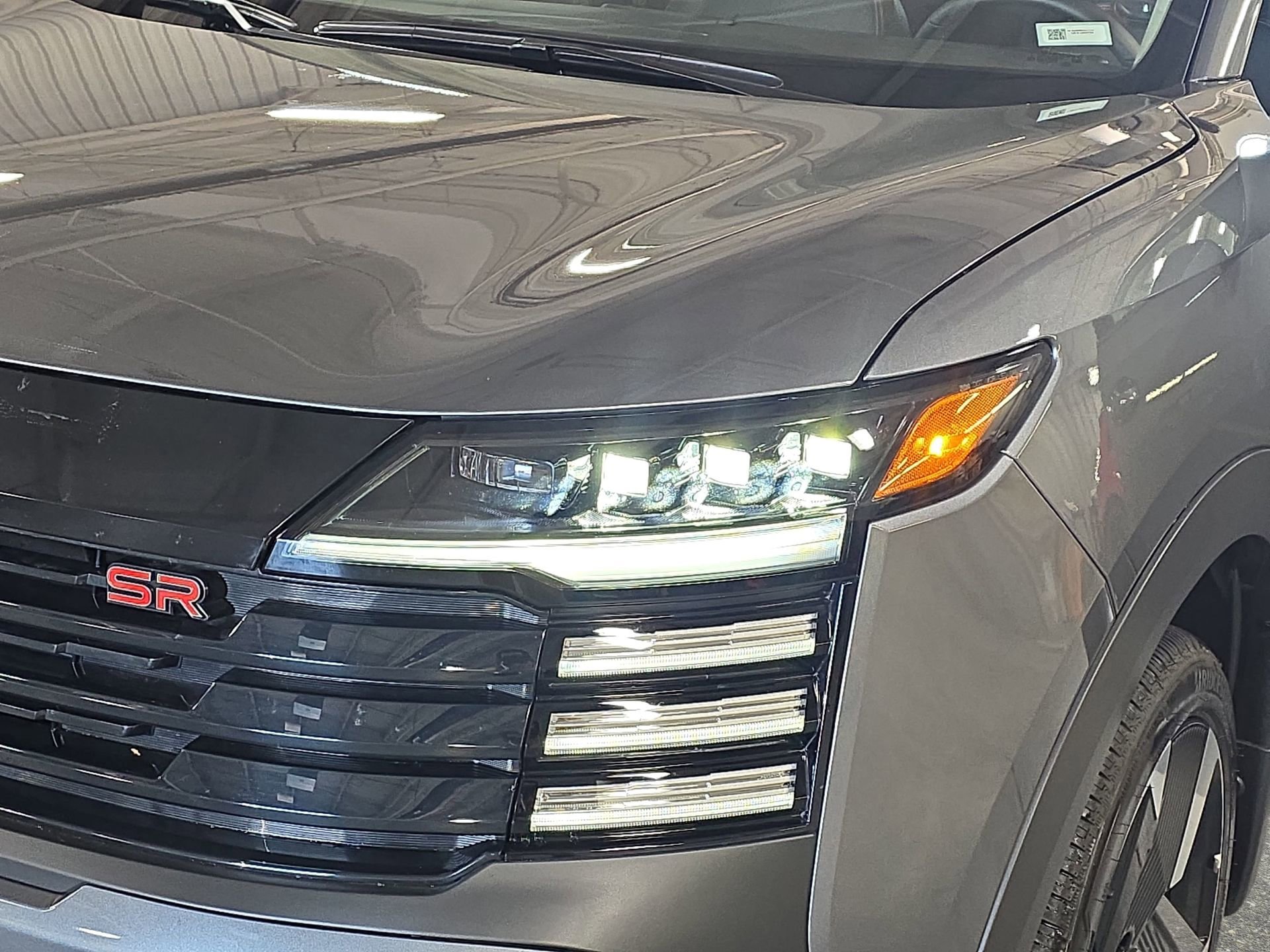 Certified 2025 Nissan Kicks SR image 27