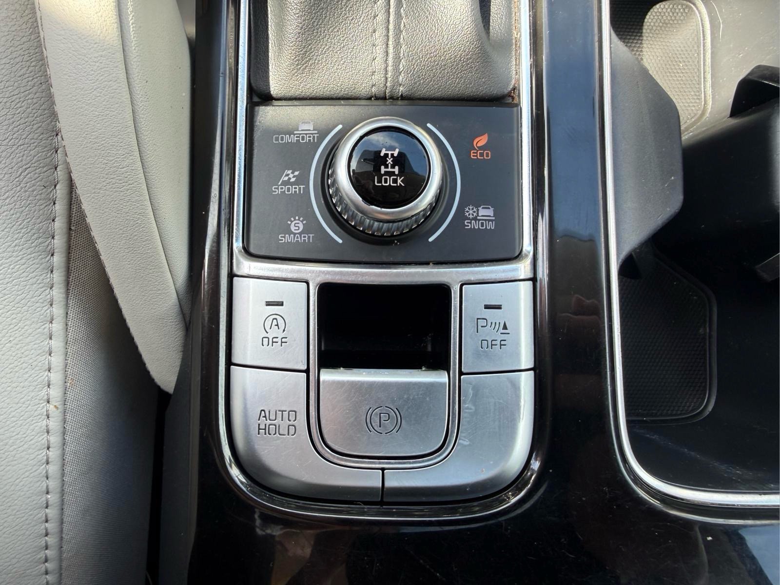 Used 2020 Kia Telluride EX AWD/4WD image 26