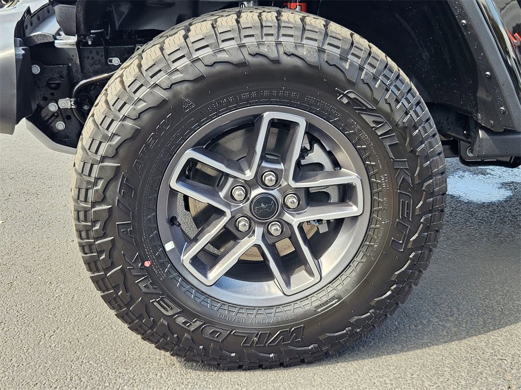 New 2025 Jeep Gladiator Mojave image 38