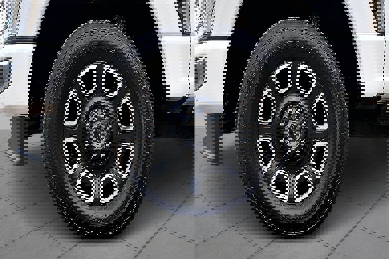 Certified 2024 Ford F350 Platinum image 11