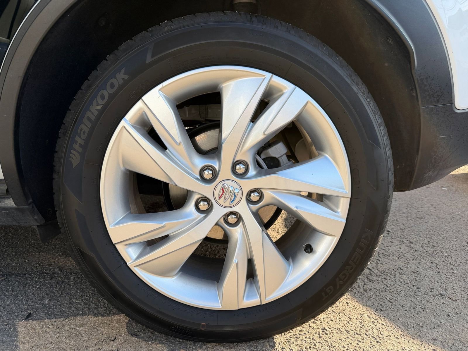 Used 2025 Buick Encore GX Preferred image 28