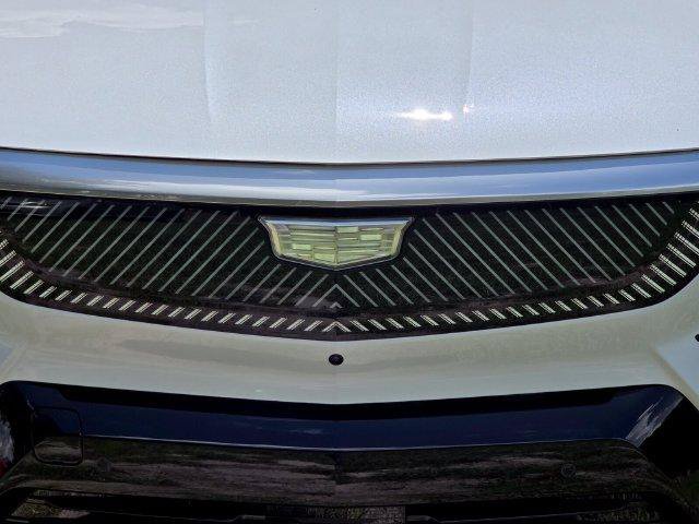 New 2027 Cadillac Optiq Luxury AWD/4WD image 9