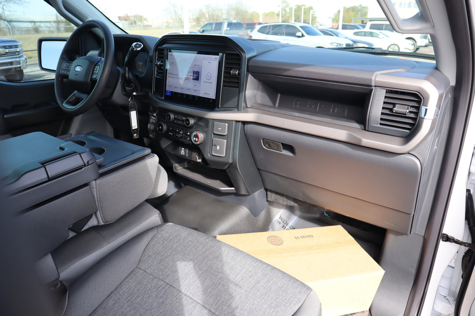 New 2026 Ford F150 XL w/ Equipment Group 103A High image 27