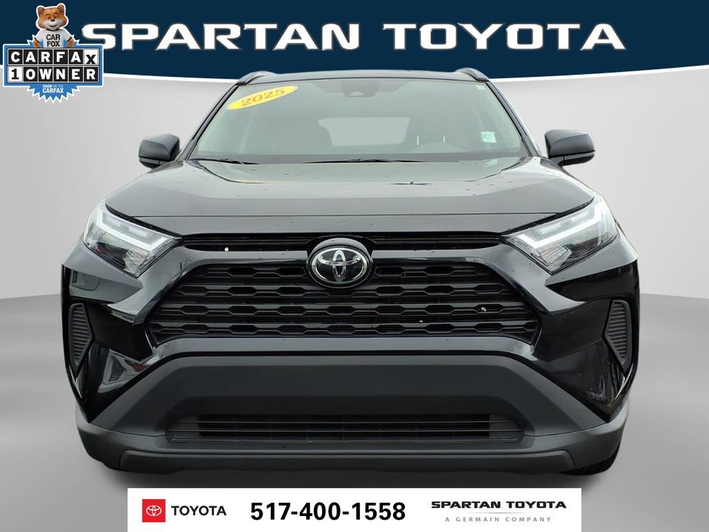 Used 2025 Toyota RAV4 LE AWD/4WD image 3