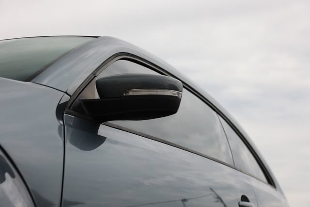 Used 2012 Volkswagen Beetle 2.5 FWD image 37