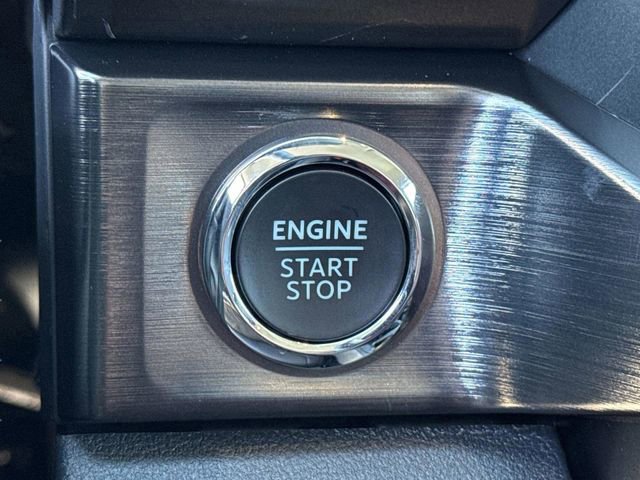 New 2026 Ford F350 Lariat RWD image 19