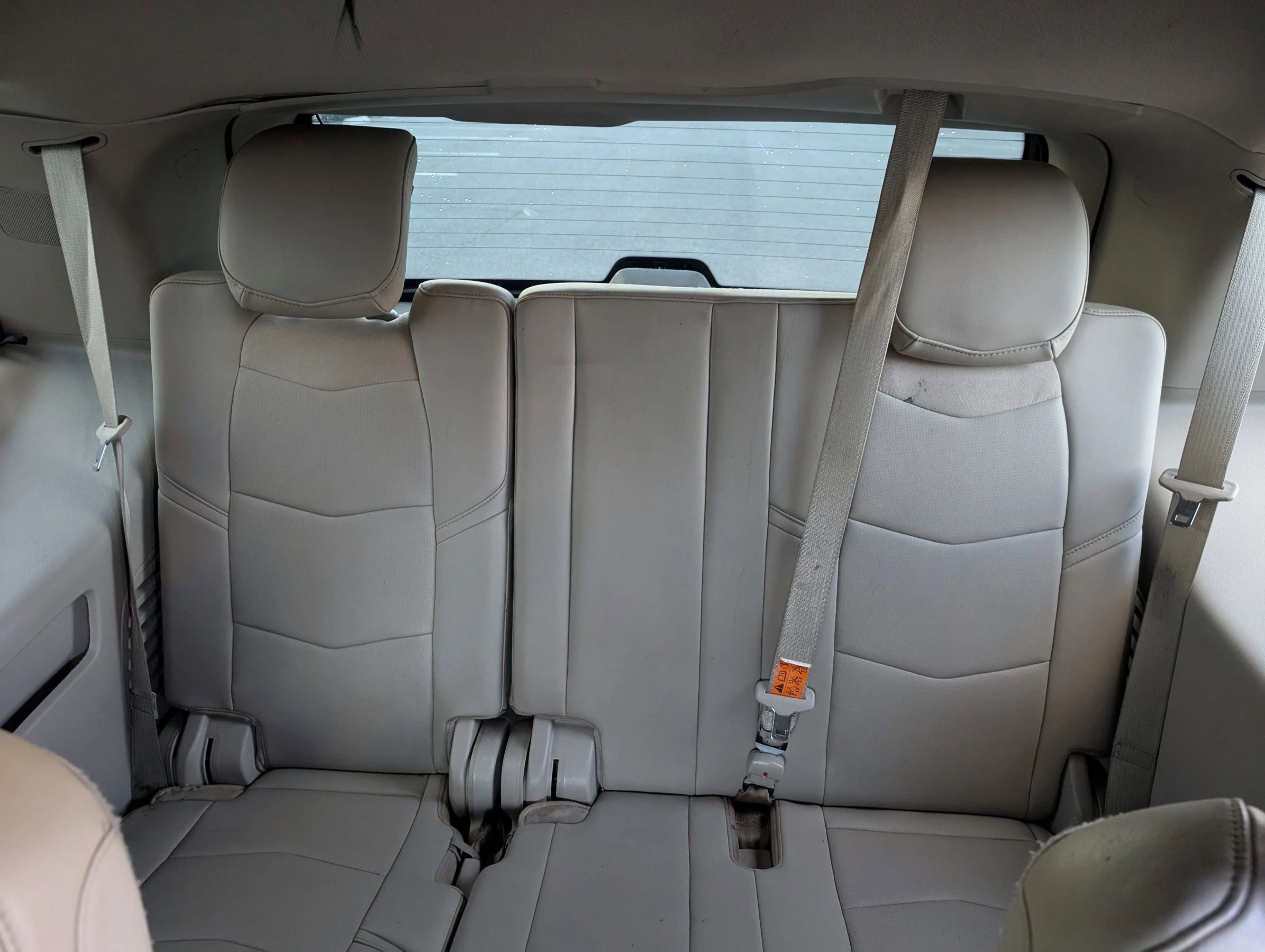 Used 2017 Cadillac Escalade Premium Luxury image 31