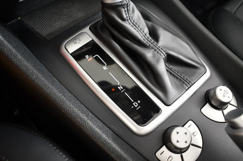 Used 2007 Mercedes-Benz SLK 55 AMG image 43