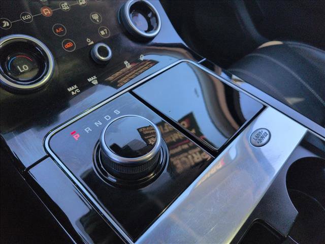 Used 2019 Land Rover Range Rover Velar S image 16
