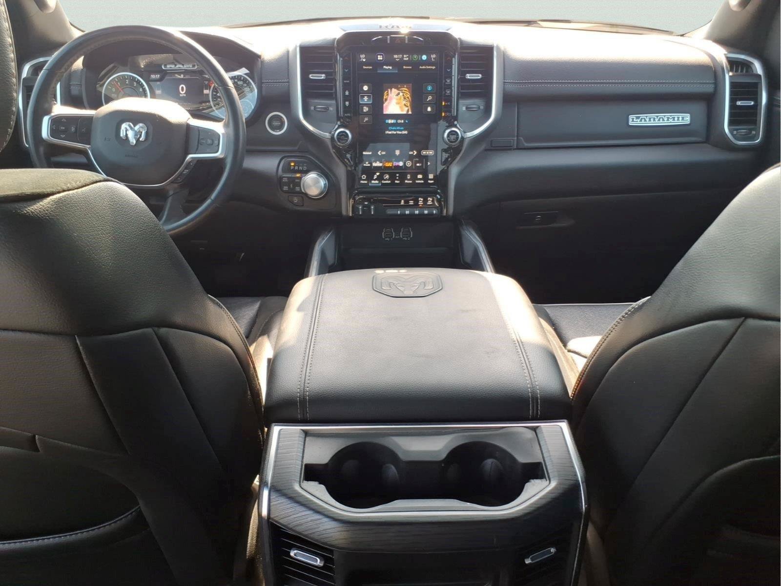 Used 2023 RAM 1500 Laramie AWD/4WD image 2
