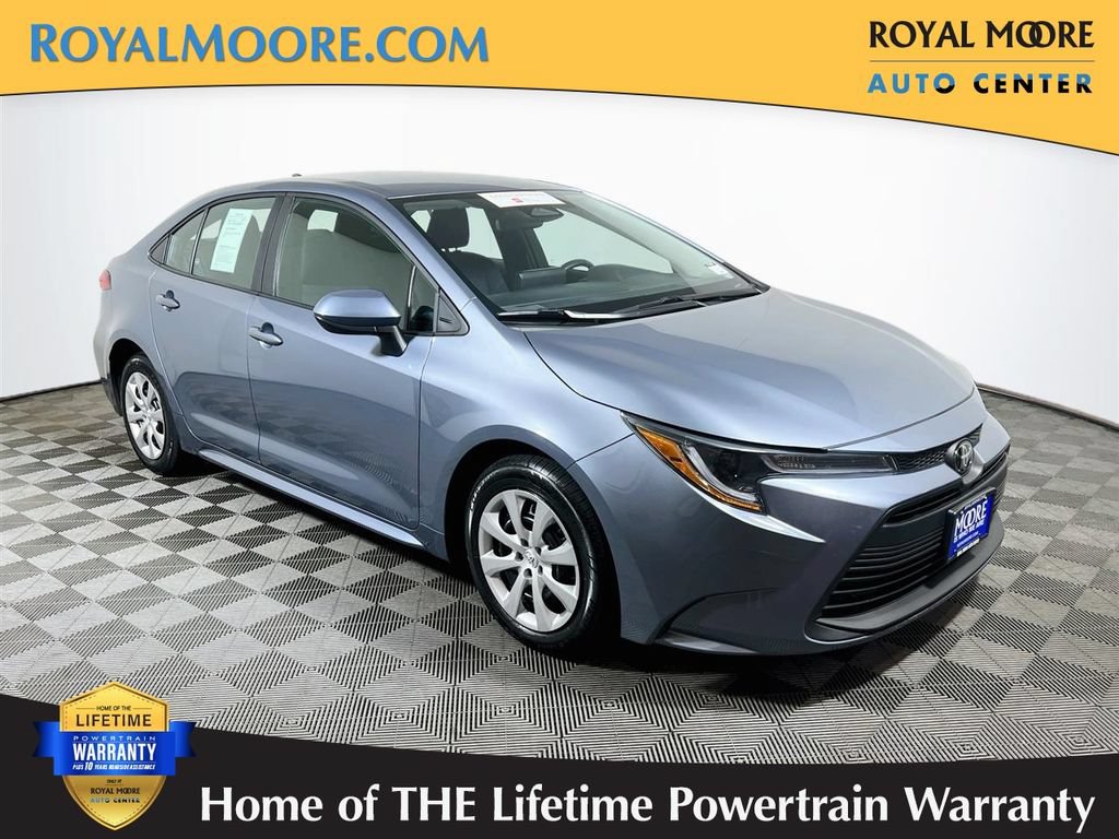 Certified 2025 Toyota Corolla LE FWD image 1